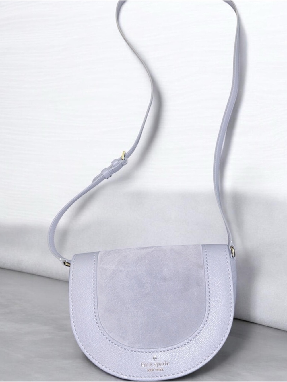 Kate Spade Pale Gray Suede & Leather Crossbody. MSRP $379 EUC